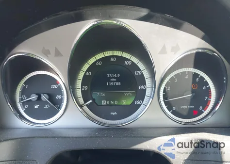 2009 Mercedes-Benz C 300 Luxury/Sport from USA, damaged, VIN WDDGF54XX9R077460